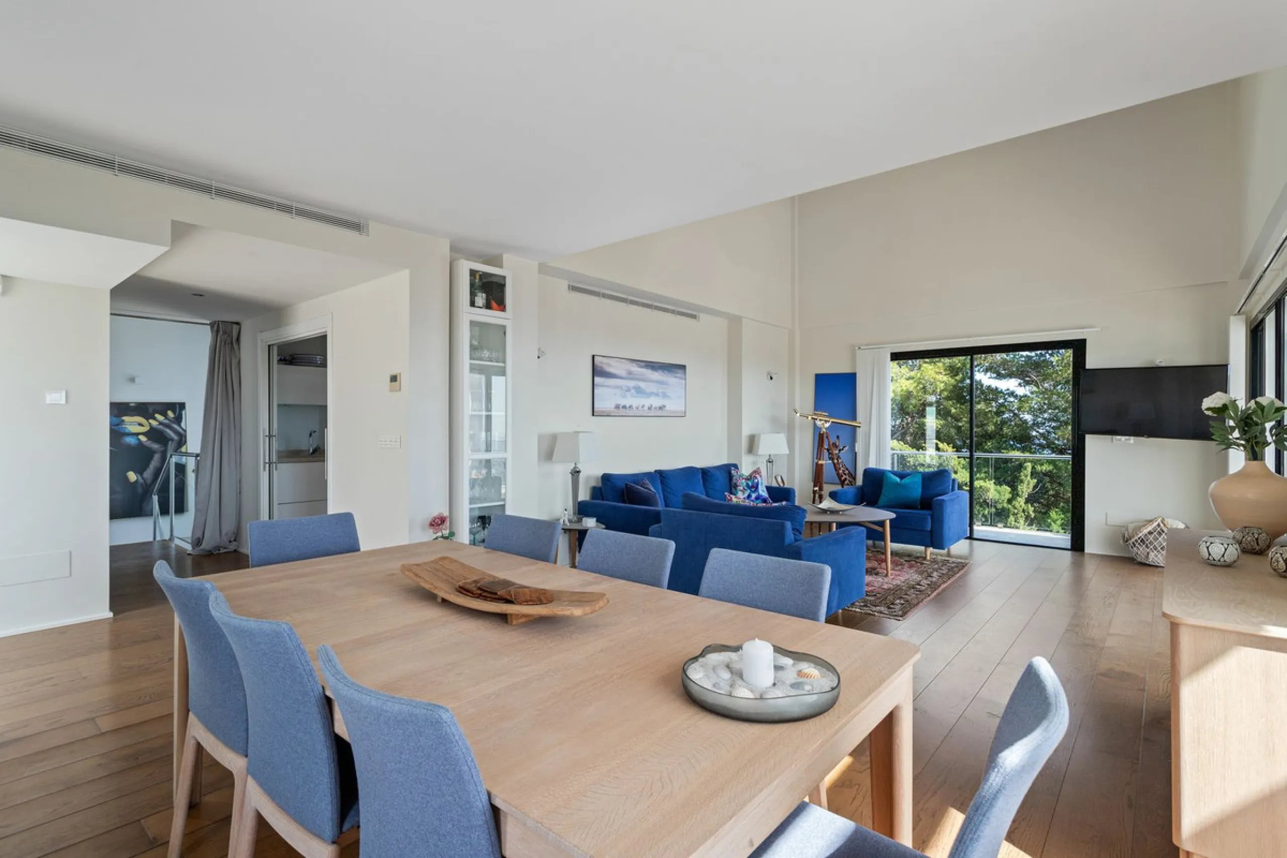 House - Detached Villa в продаже в Mijas, Málaga. В доме 3 спален и 4 ванных комнат. Площадь дома 318 м²