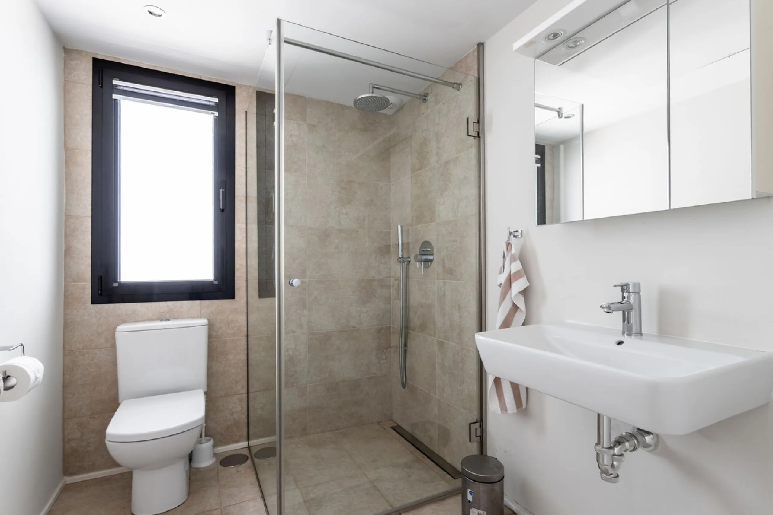 House - Detached Villa в продаже в Mijas, Málaga. В доме 3 спален и 4 ванных комнат. Площадь дома 318 м²