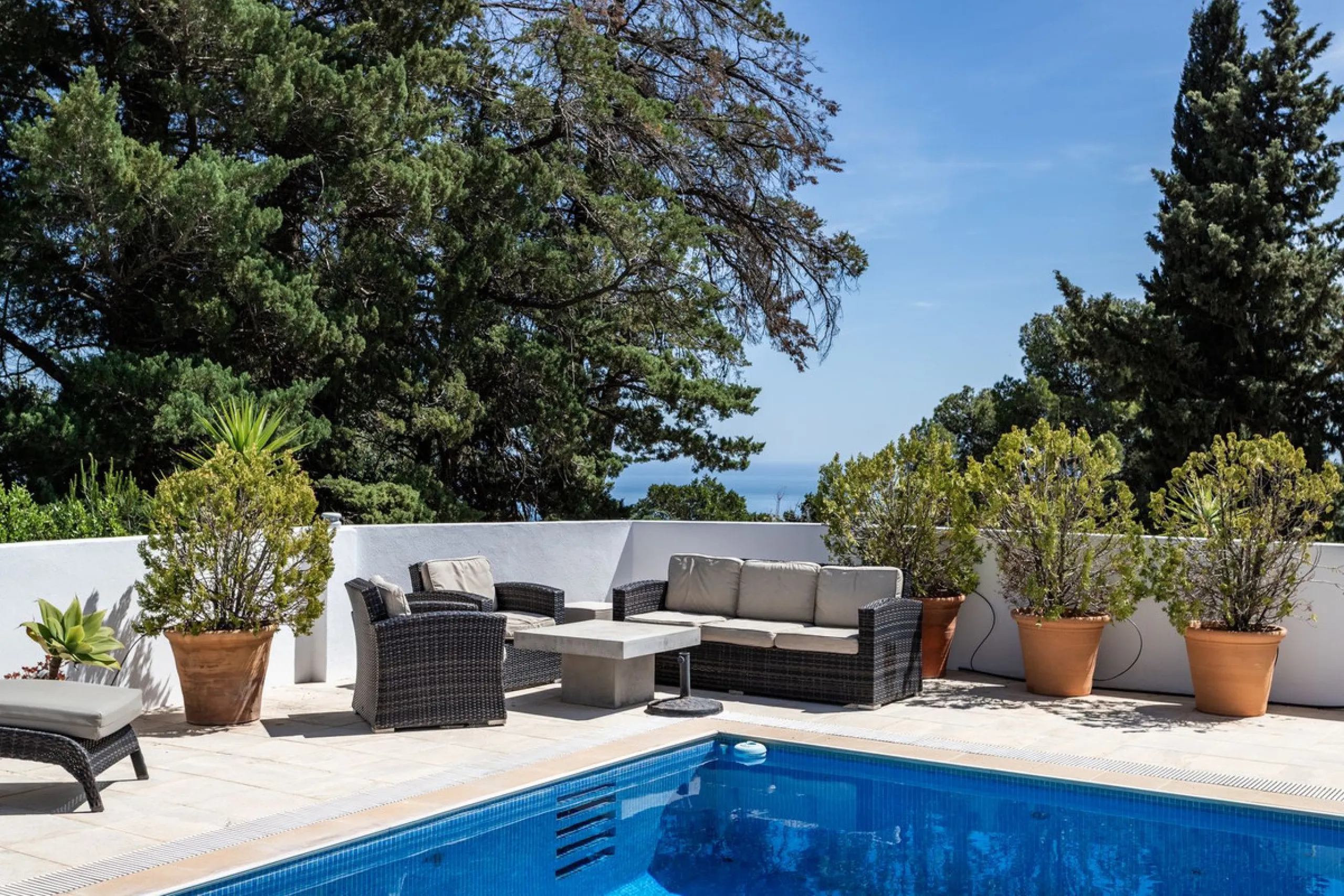 House - Detached Villa в продаже в Mijas, Málaga. В доме 3 спален и 4 ванных комнат. Площадь дома 318 м²