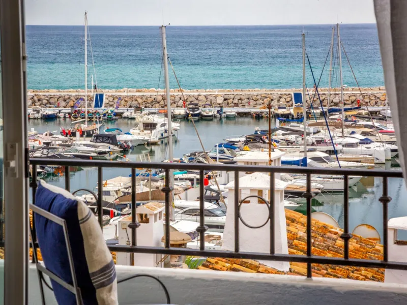 2-Bedroom Apartment in Puerto Banus priced to sell