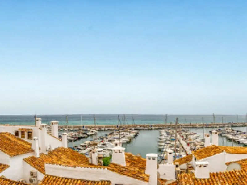 2-Bedroom Apartment in Puerto Banus priced to sell