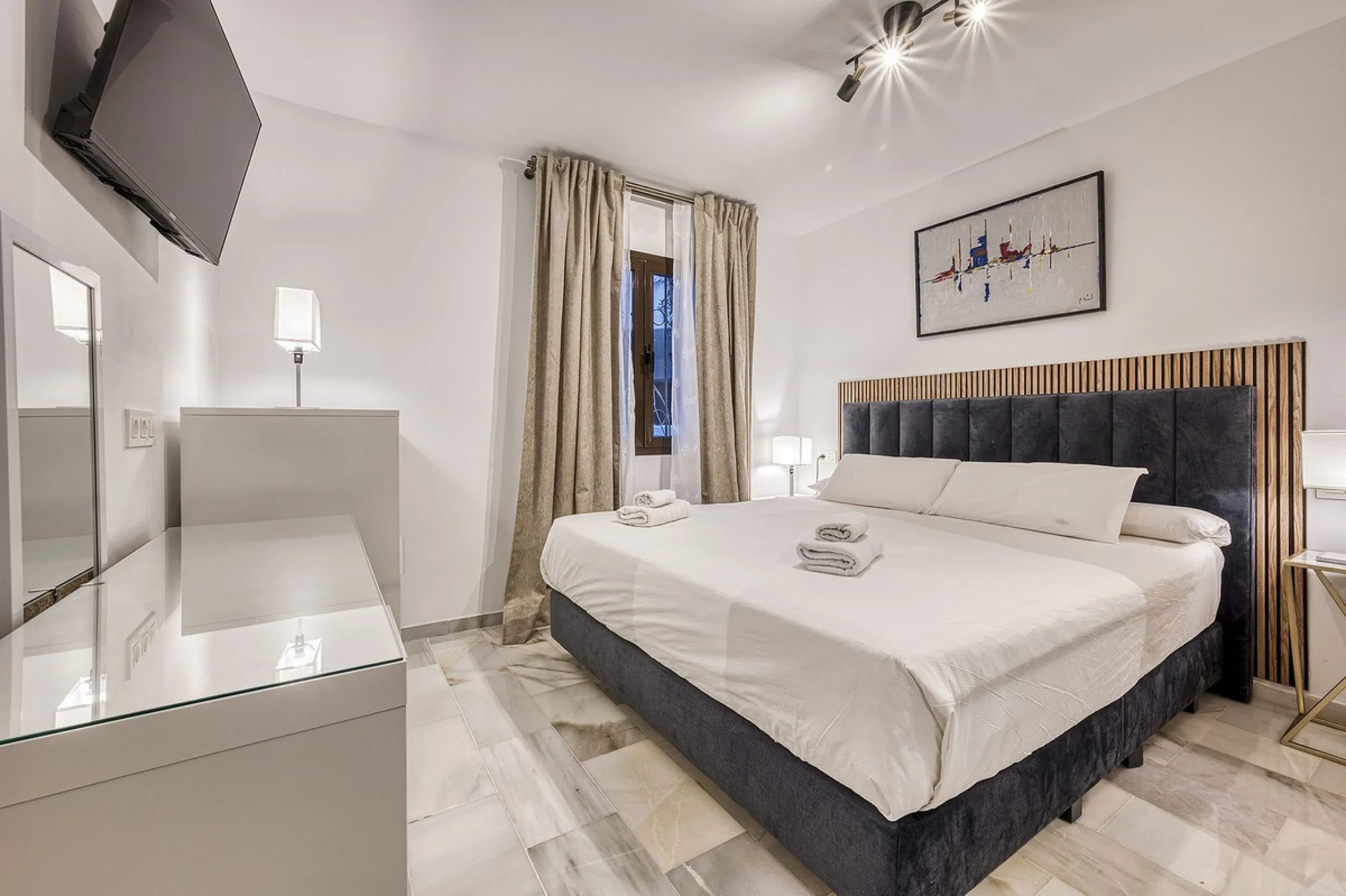 2-Bedroom Apartment in Puerto Banus priced to sell