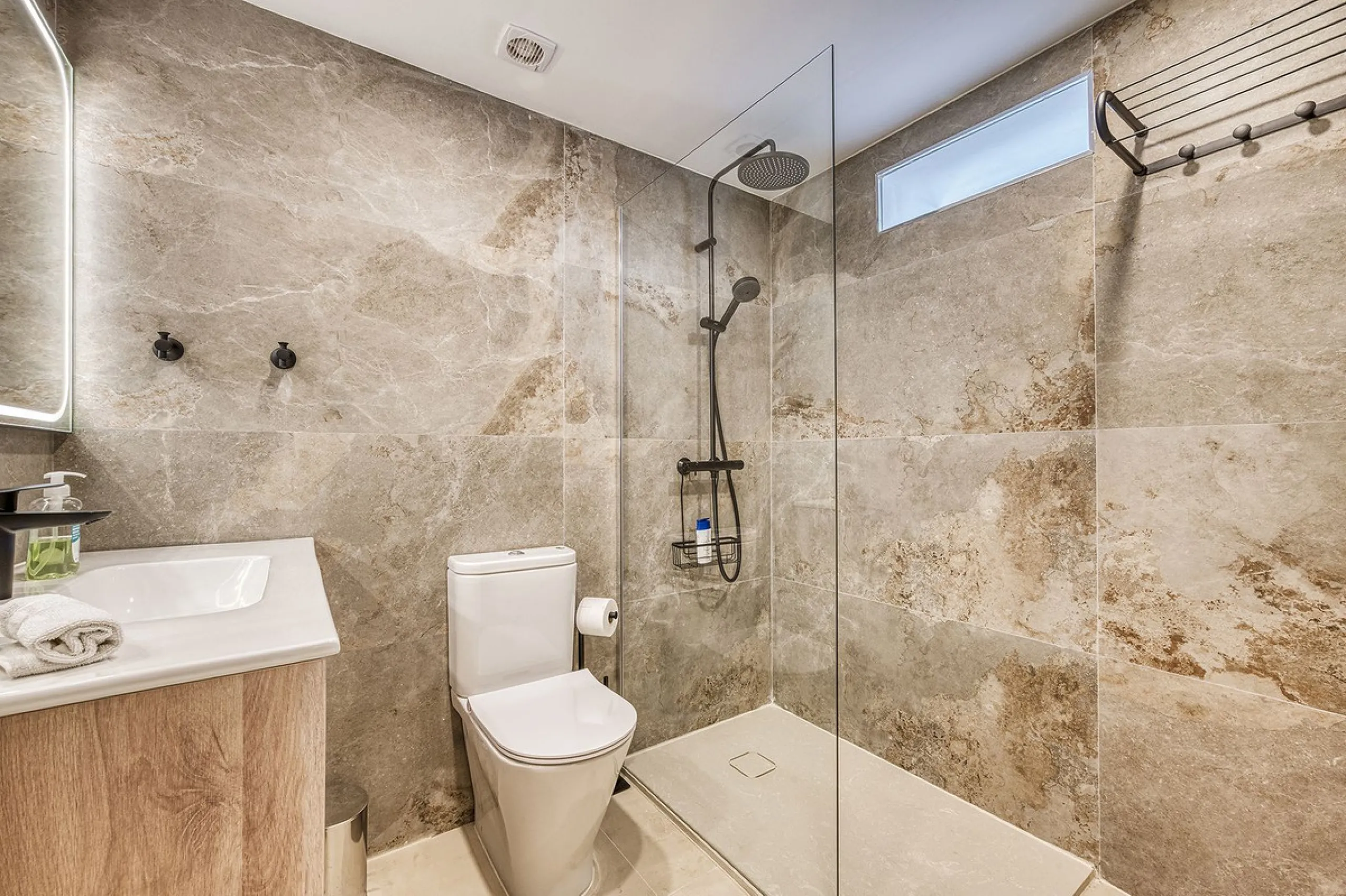 2-Bedroom Apartment in Puerto Banus priced to sell