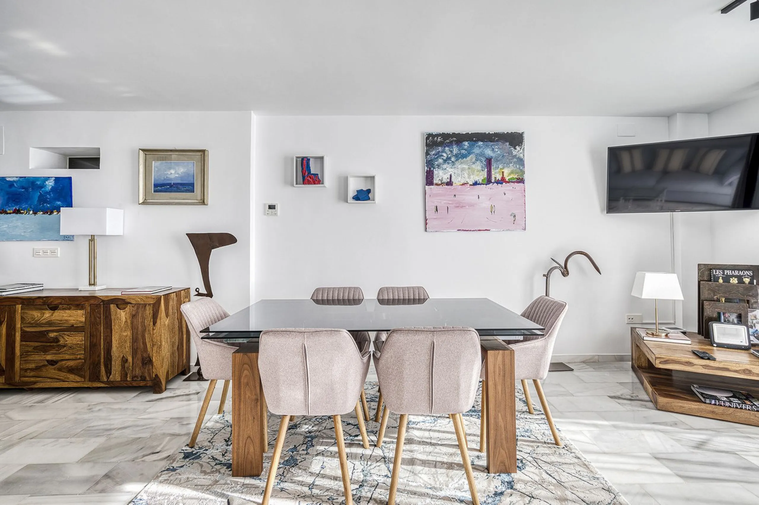 2-Bedroom Apartment in Puerto Banus priced to sell