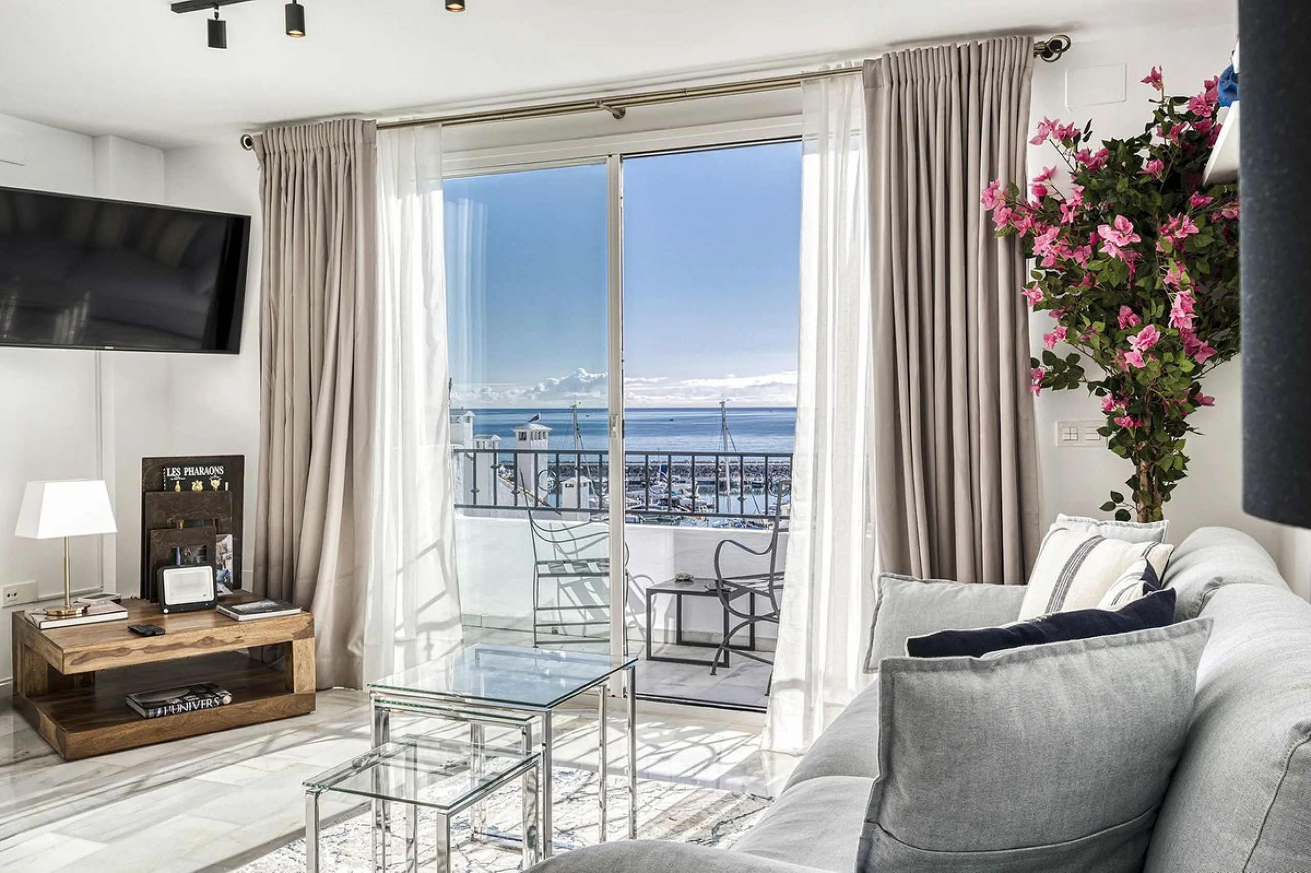 2-Bedroom Apartment in Puerto Banus priced to sell