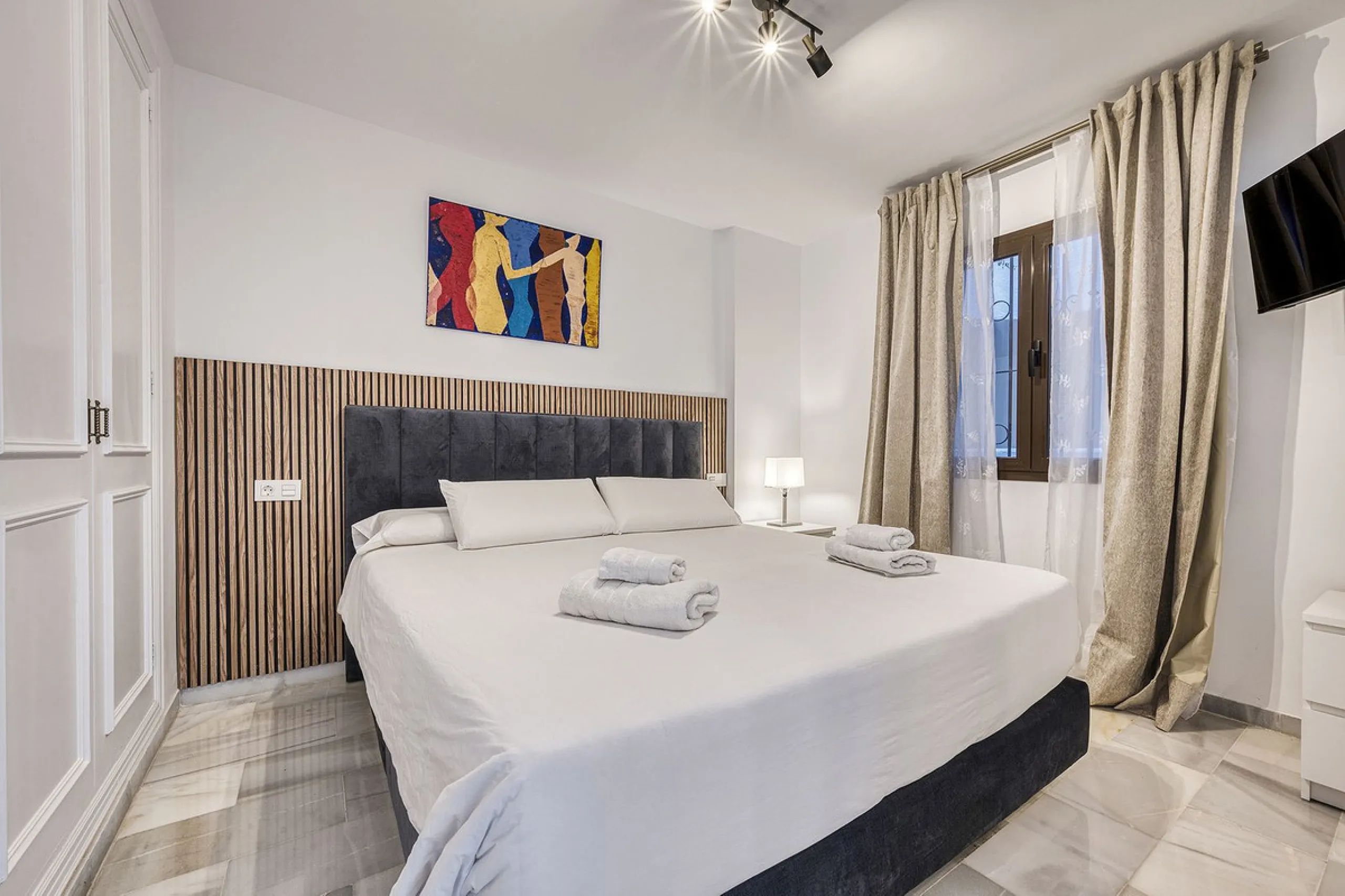 2-Bedroom Apartment in Puerto Banus priced to sell