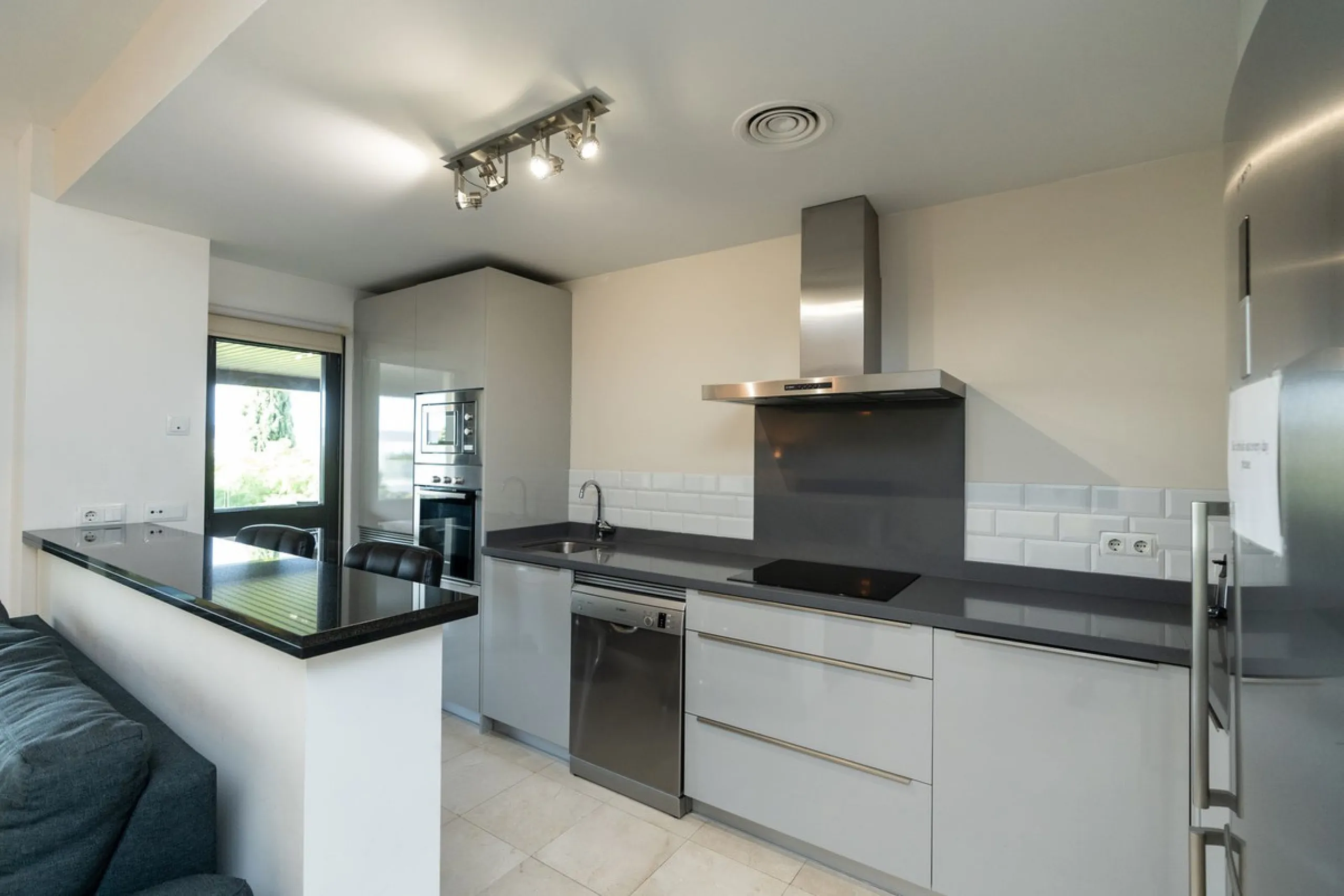 Elegance, Profitability & Prime Location – Apartment in Los Flamingos Golf Resort