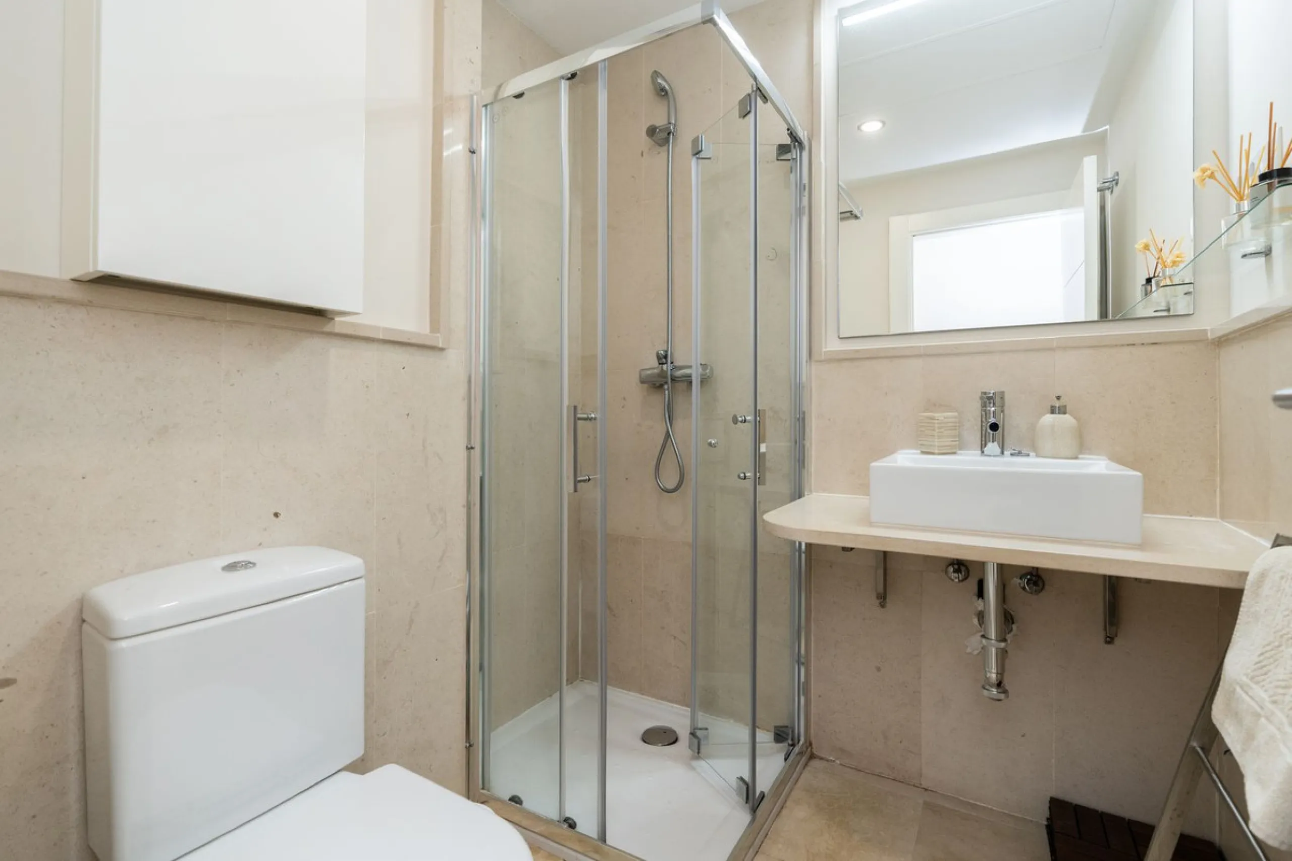 Elegance, Profitability & Prime Location – Apartment in Los Flamingos Golf Resort