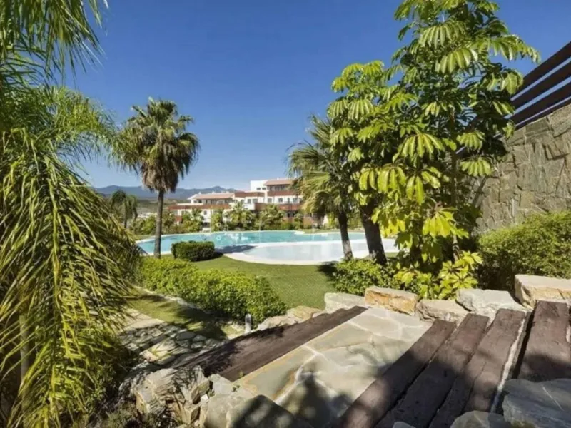Elegance, Profitability & Prime Location – Apartment in Los Flamingos Golf Resort