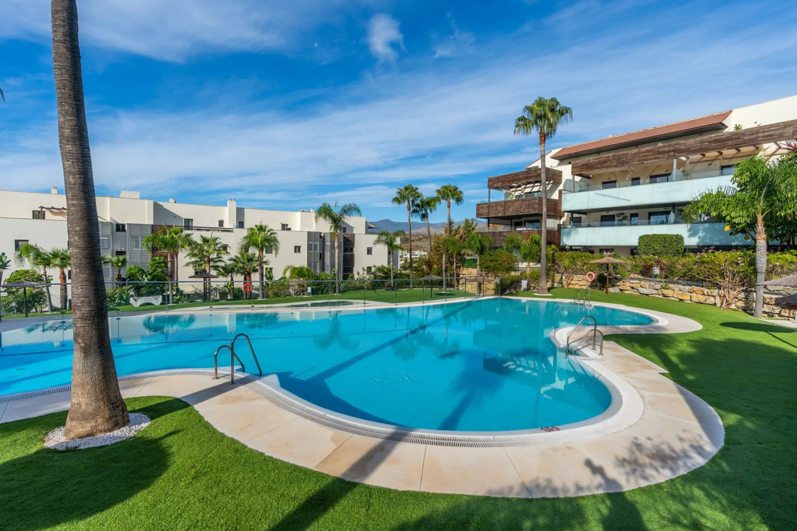 Elegance, Profitability & Prime Location – Apartment in Los Flamingos Golf Resort