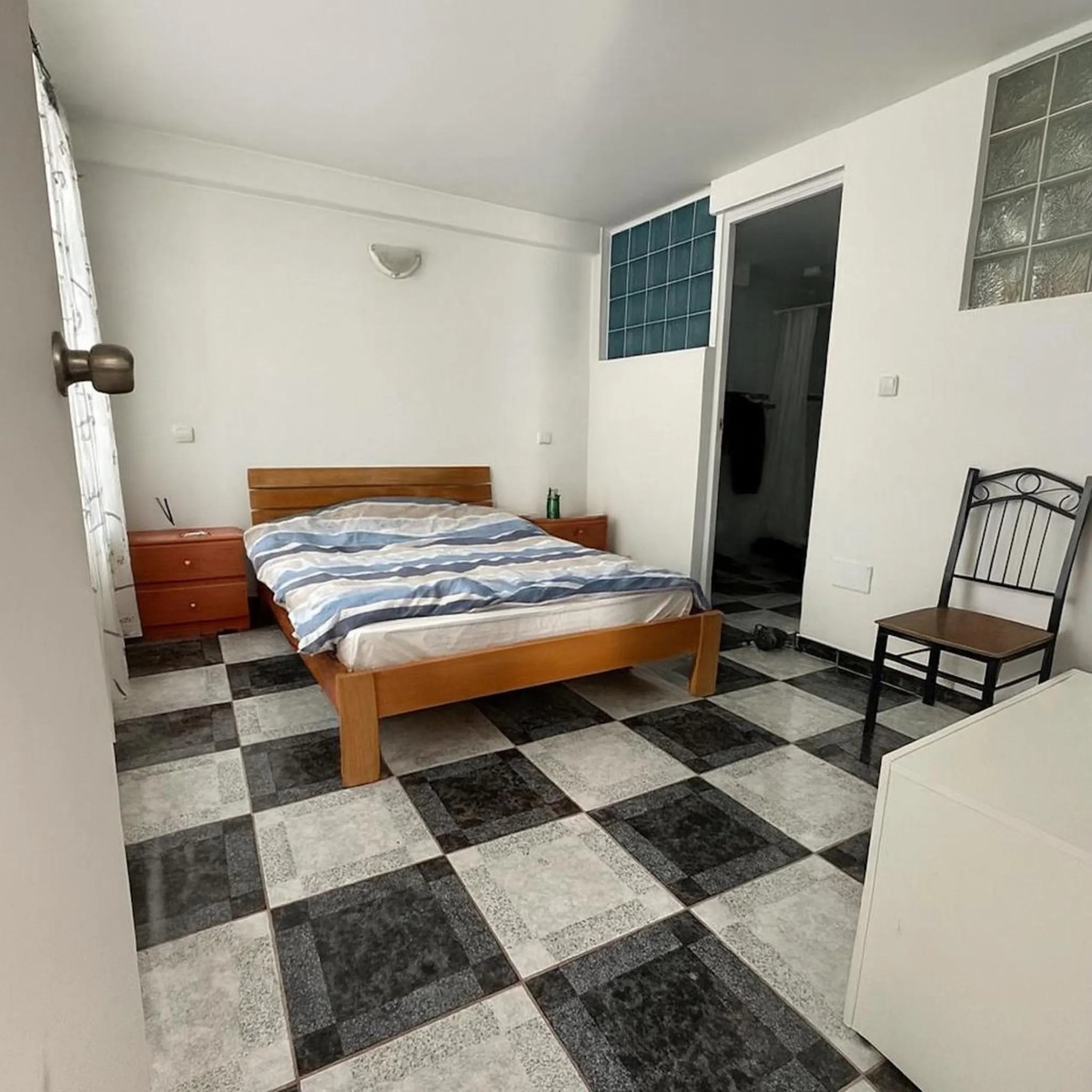 FRONTLINE BEACHFRONT APARTMENT IN SITIO DE CALAHONDA ! IDEAL INVESTMENT OPPORTUNITY !