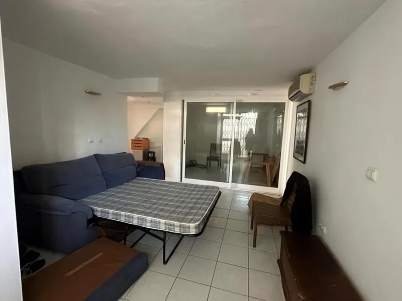 FRONTLINE BEACHFRONT APARTMENT IN SITIO DE CALAHONDA ! IDEAL INVESTMENT OPPORTUNITY !