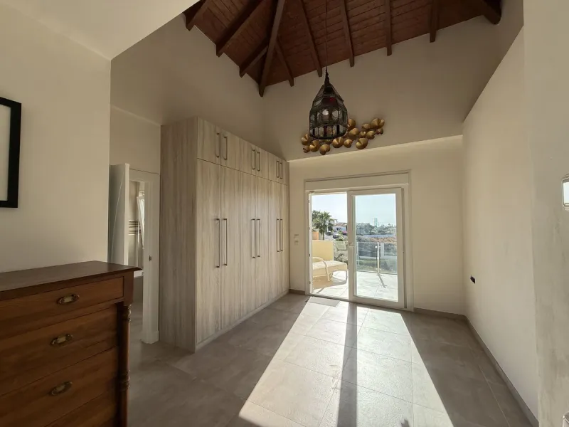 The house has been recently renovated throughout, in the main house you have 4 bedrooms, one bedroom is on the ground floor with a guest toilet, access to the main terrace from the bedroom, on the upper level you have three bedrooms, the largest of the be