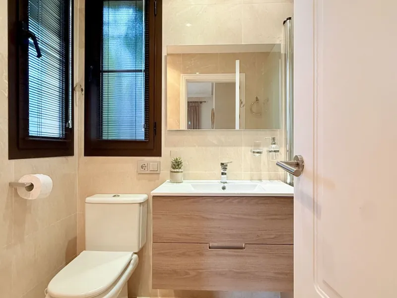 Ground Floor Corner Apartment | Los Arqueros Golf Resort, Benahavís