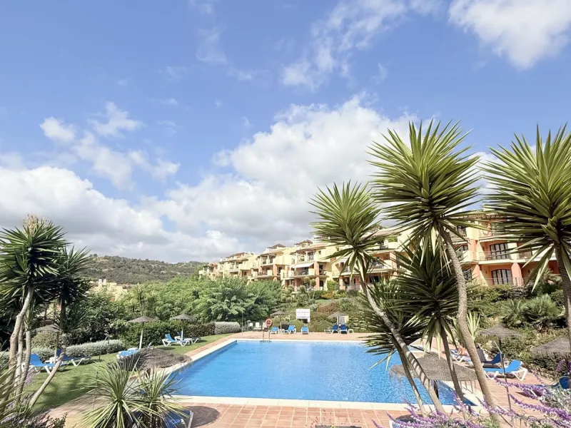 Ground Floor Corner Apartment | Los Arqueros Golf Resort, Benahavís