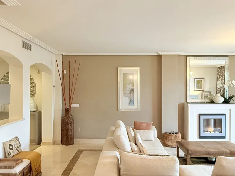 Ground Floor Corner Apartment | Los Arqueros Golf Resort, Benahavís