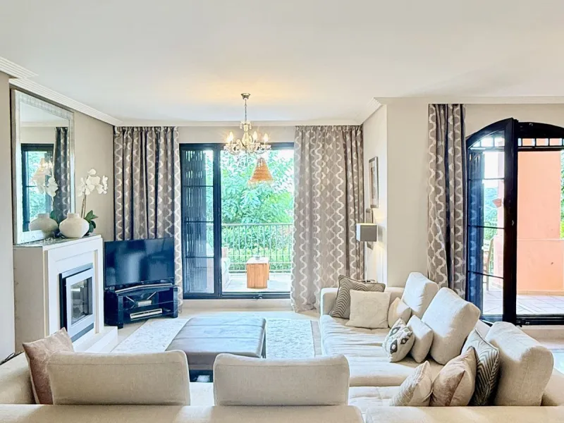 Ground Floor Corner Apartment | Los Arqueros Golf Resort, Benahavís