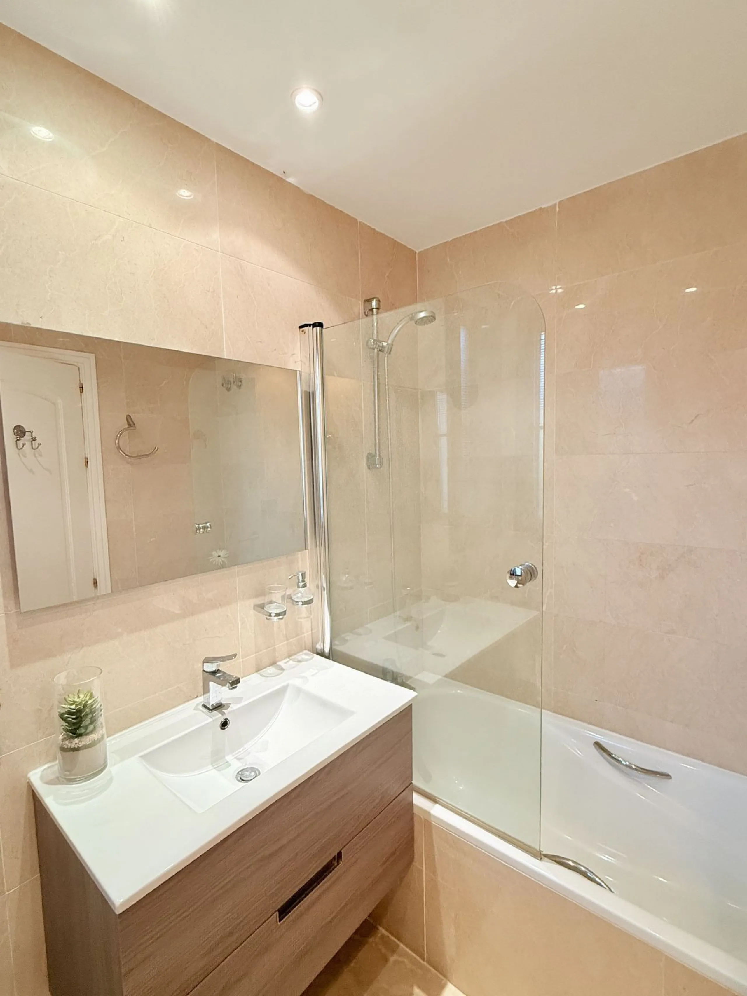 Ground Floor Corner Apartment | Los Arqueros Golf Resort, Benahavís
