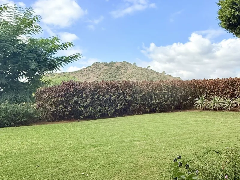 Ground Floor Corner Apartment | Los Arqueros Golf Resort, Benahavís