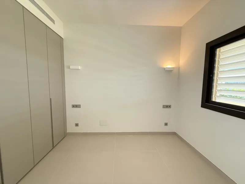 Be among the very first to reserve this stunning brand-new, just-completed 3-bed, 2-bath apartment. Spread across 140 m² built, the open-plan living and kitchen area is bright and spacious, with floor-to-ceiling sliding glass doors that seamlessly extend 