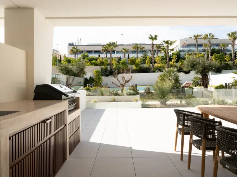 Apartment - Ground Floor Apartment в продаже в Marbella, Málaga. В доме 4 спален и 4 ванных комнат. Площадь дома 286 м²