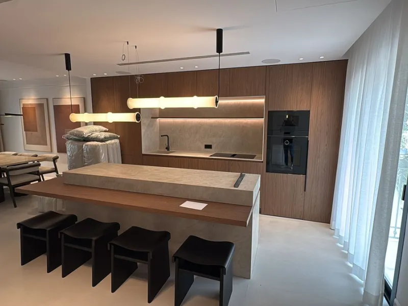 House - Townhouse в продаже в Marbella, Málaga. В доме 4 спален и 5 ванных комнат. Площадь дома 269 м². Площадь участка 60 м²