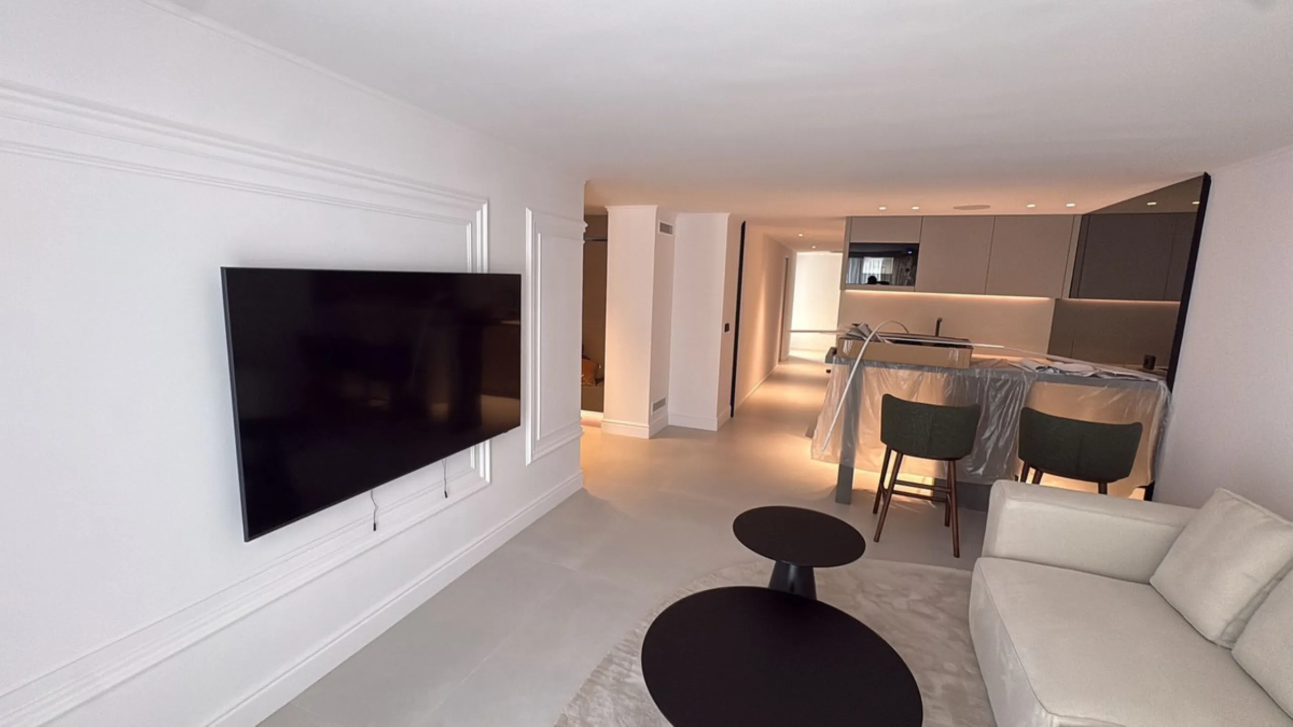 House - Townhouse в продаже в Marbella, Málaga. В доме 4 спален и 5 ванных комнат. Площадь дома 269 м². Площадь участка 60 м²