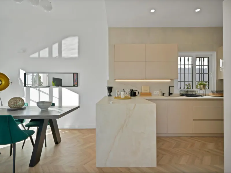 Exquisitely Renovated Townhouse with Sun-Drenched Terrace and Plunge Pool in Aldea Dorada
