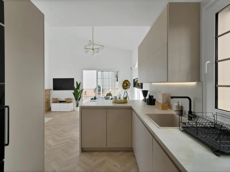 Exquisitely Renovated Townhouse with Sun-Drenched Terrace and Plunge Pool in Aldea Dorada