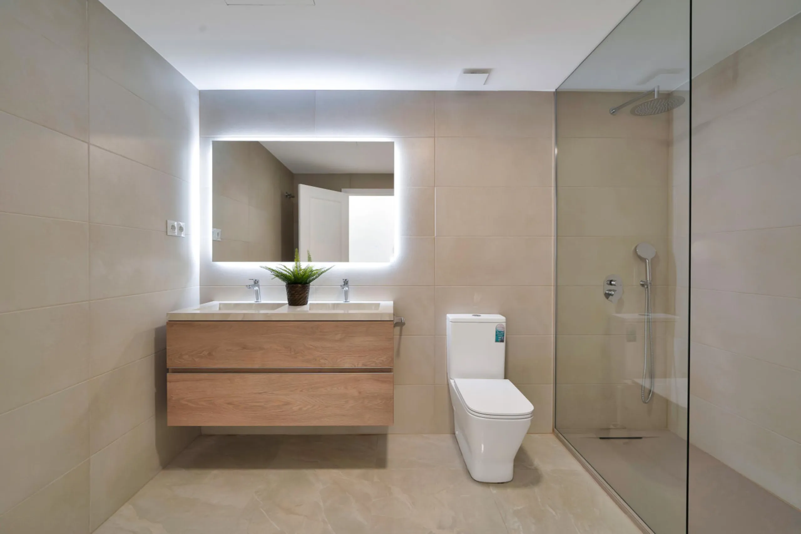 Exquisitely Renovated Townhouse with Sun-Drenched Terrace and Plunge Pool in Aldea Dorada
