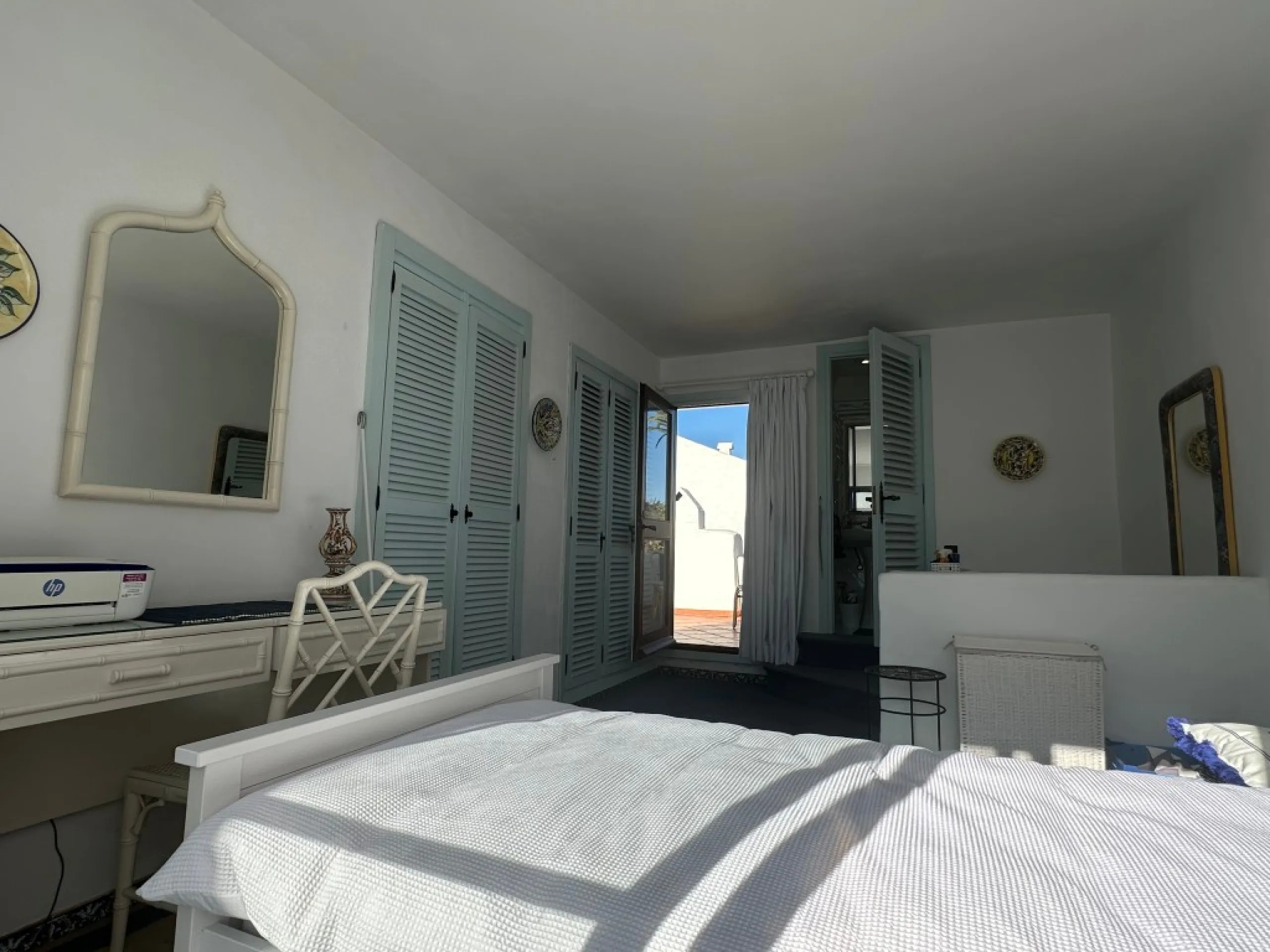 BEACHSIDE Townhouse for Sale in Villa Cana, Estepona – Spacious Outdoor Living & Great Potential
