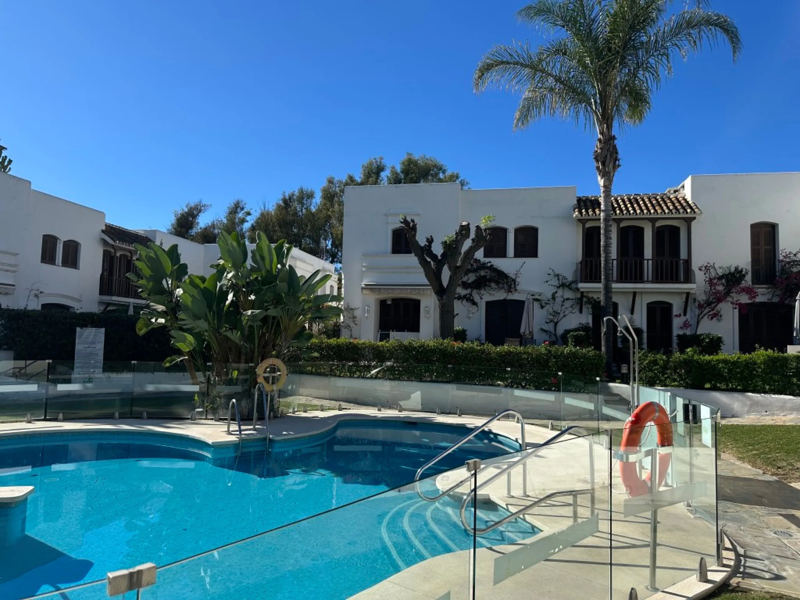 BEACHSIDE Townhouse for Sale in Villa Cana, Estepona – Spacious Outdoor Living & Great Potential
