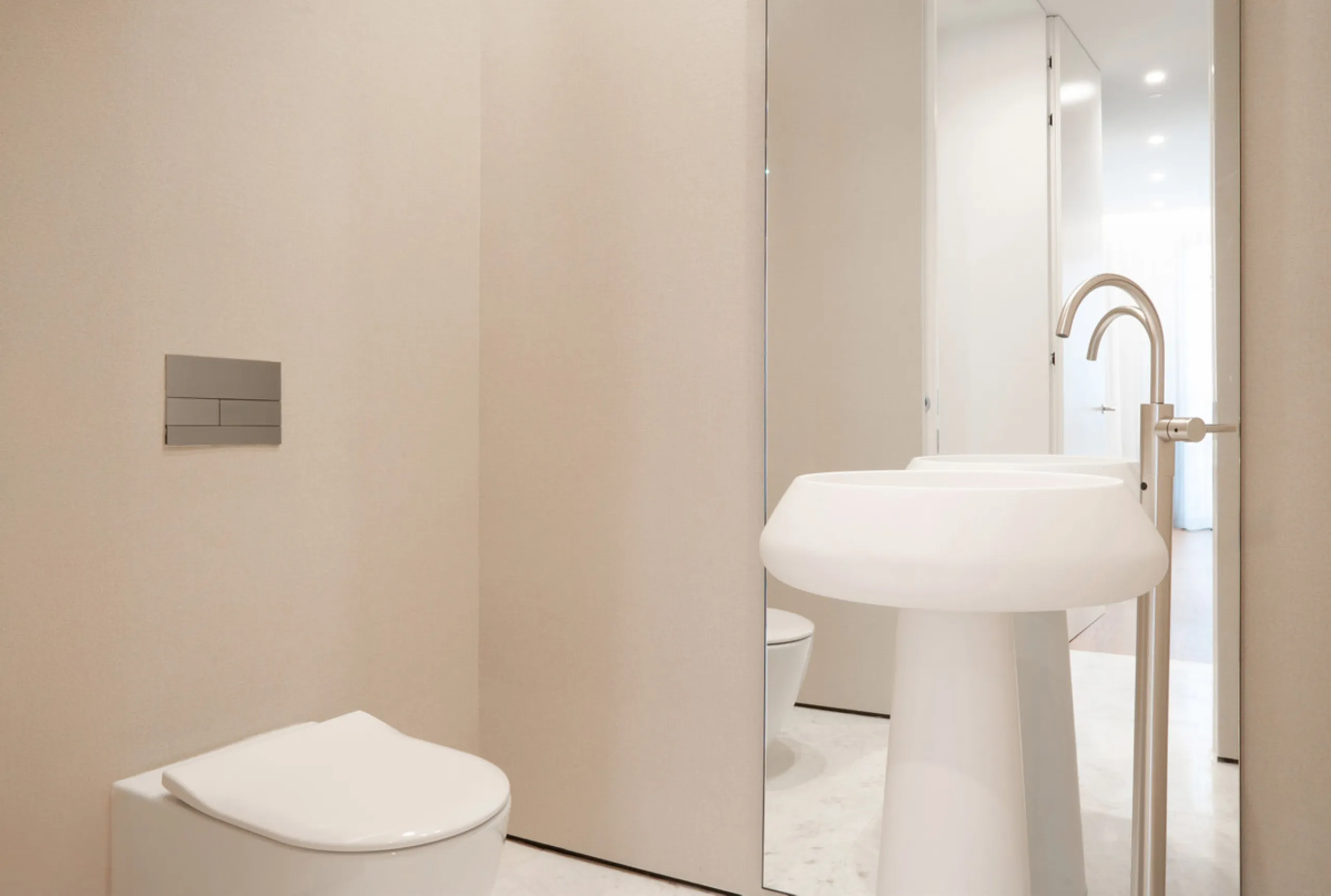 Apartment - Ground Floor Apartment в продаже в Marbella, Málaga. В доме 4 спален и 4 ванных комнат. Площадь дома 286 м²