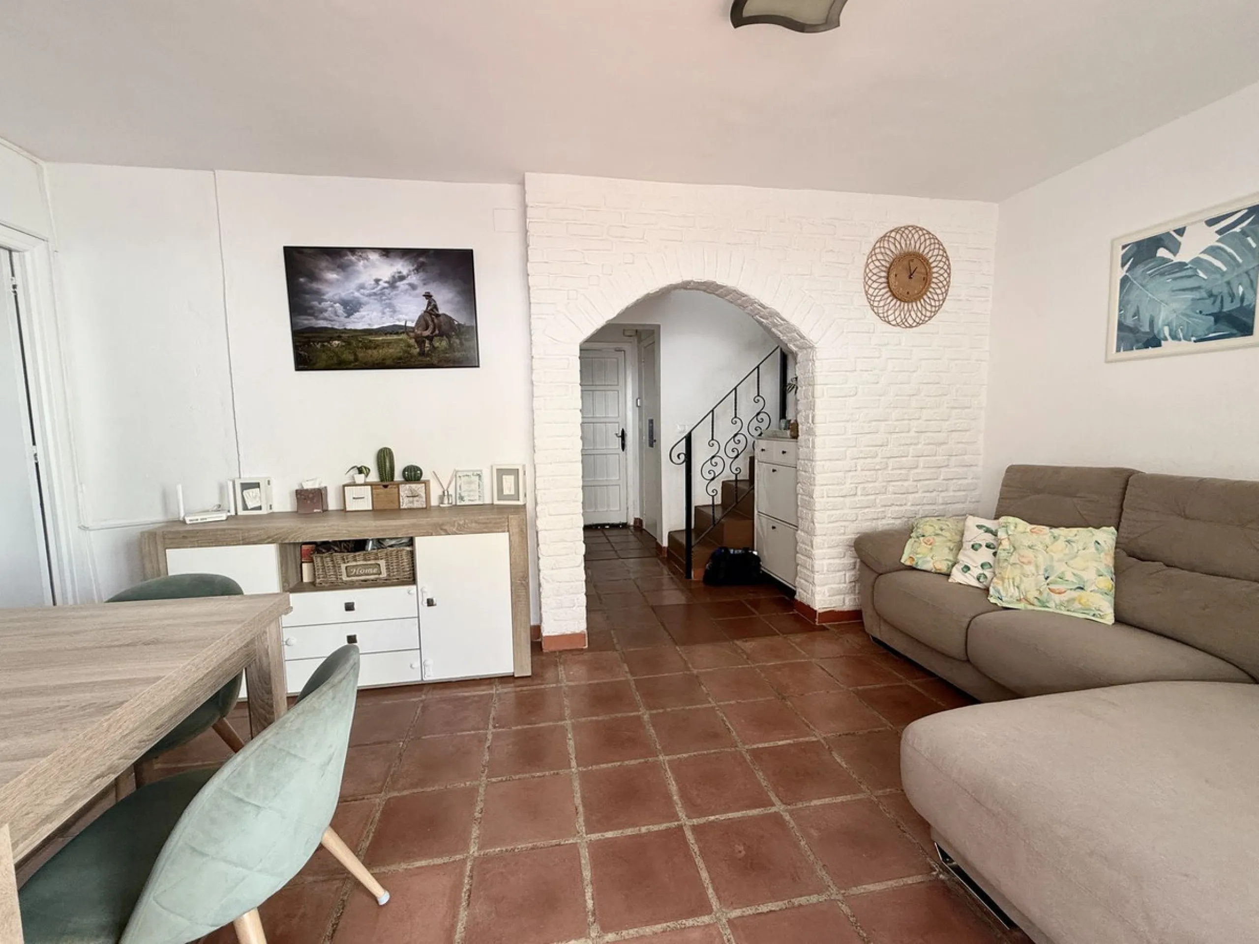 House - Townhouse в продаже в Mijas, Málaga. В доме 3 спален и 2 ванных комнат. Площадь дома 138 м²