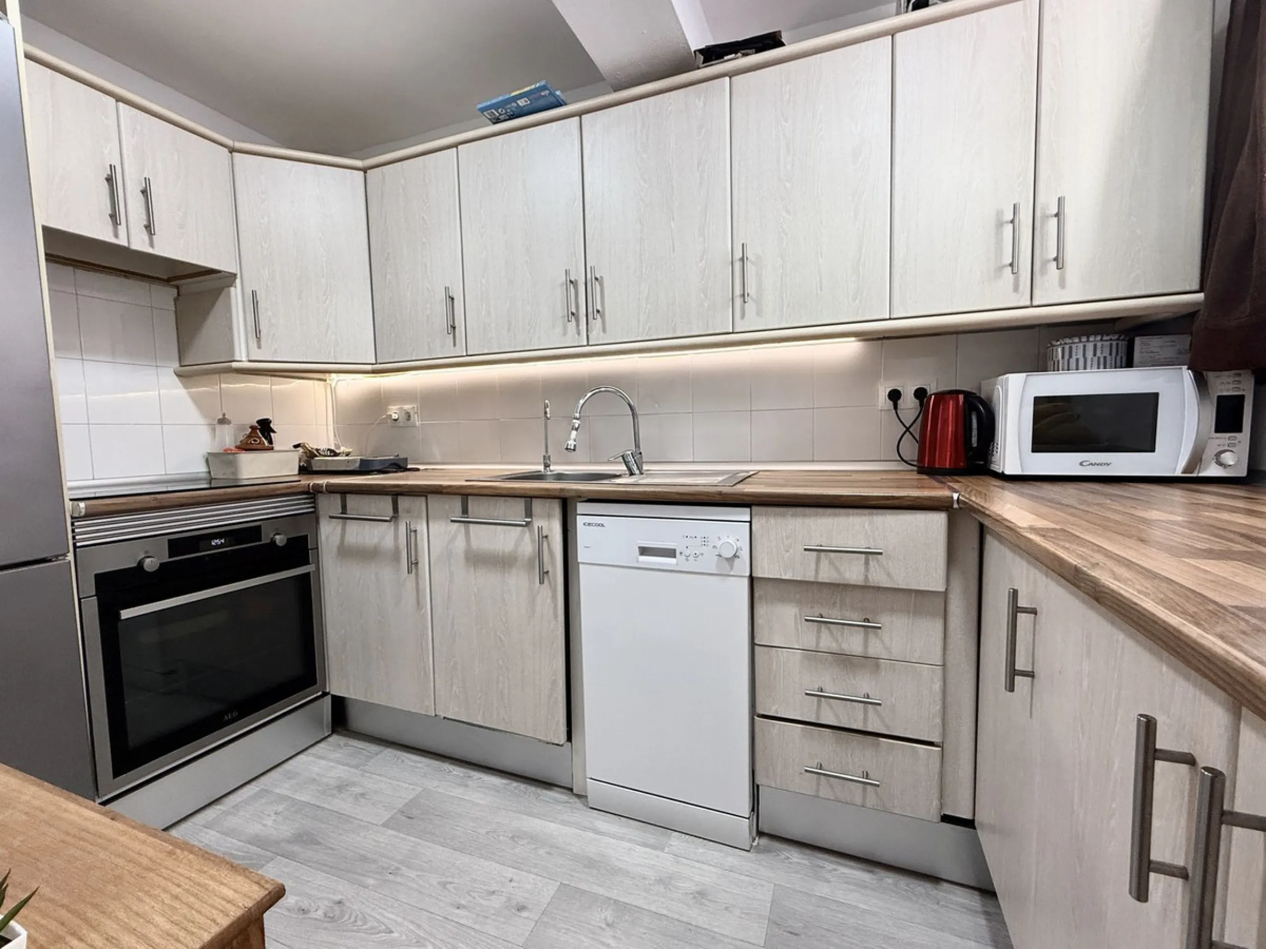 House - Townhouse в продаже в Mijas, Málaga. В доме 3 спален и 2 ванных комнат. Площадь дома 138 м²
