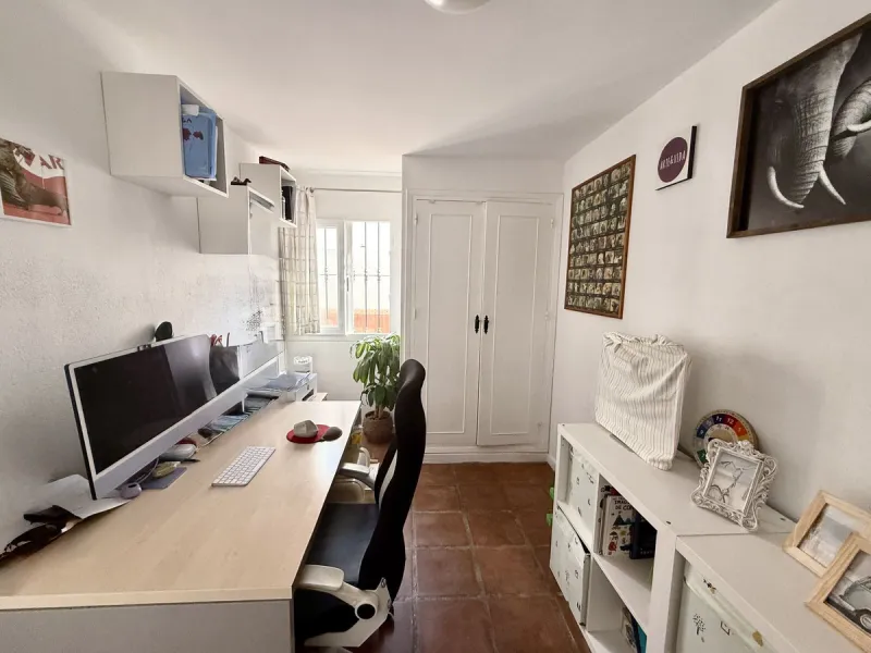 House - Townhouse в продаже в Mijas, Málaga. В доме 3 спален и 2 ванных комнат. Площадь дома 138 м²