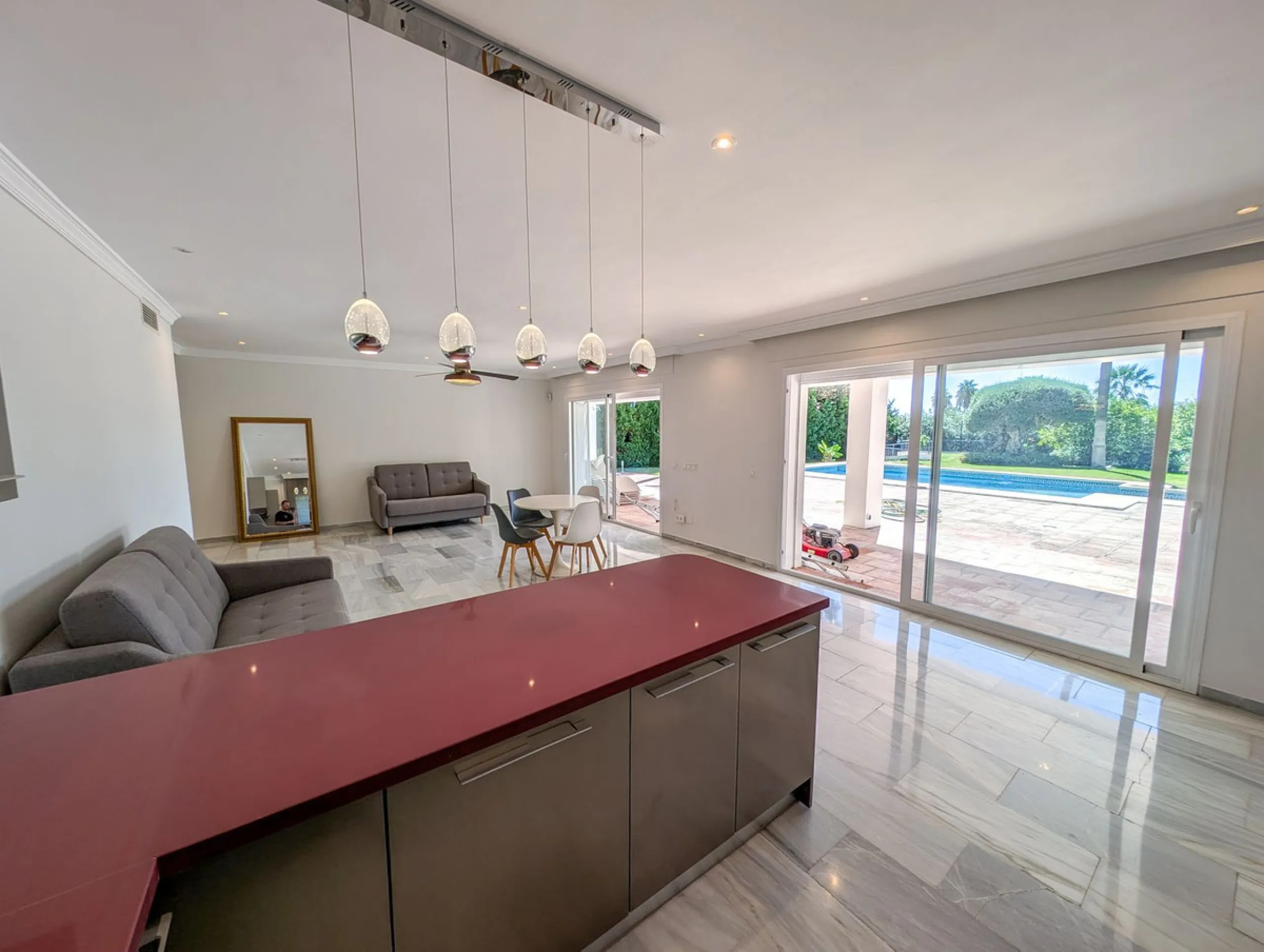 Frontline Golf Villa for Sale in Nueva Andalucía – Los Naranjos