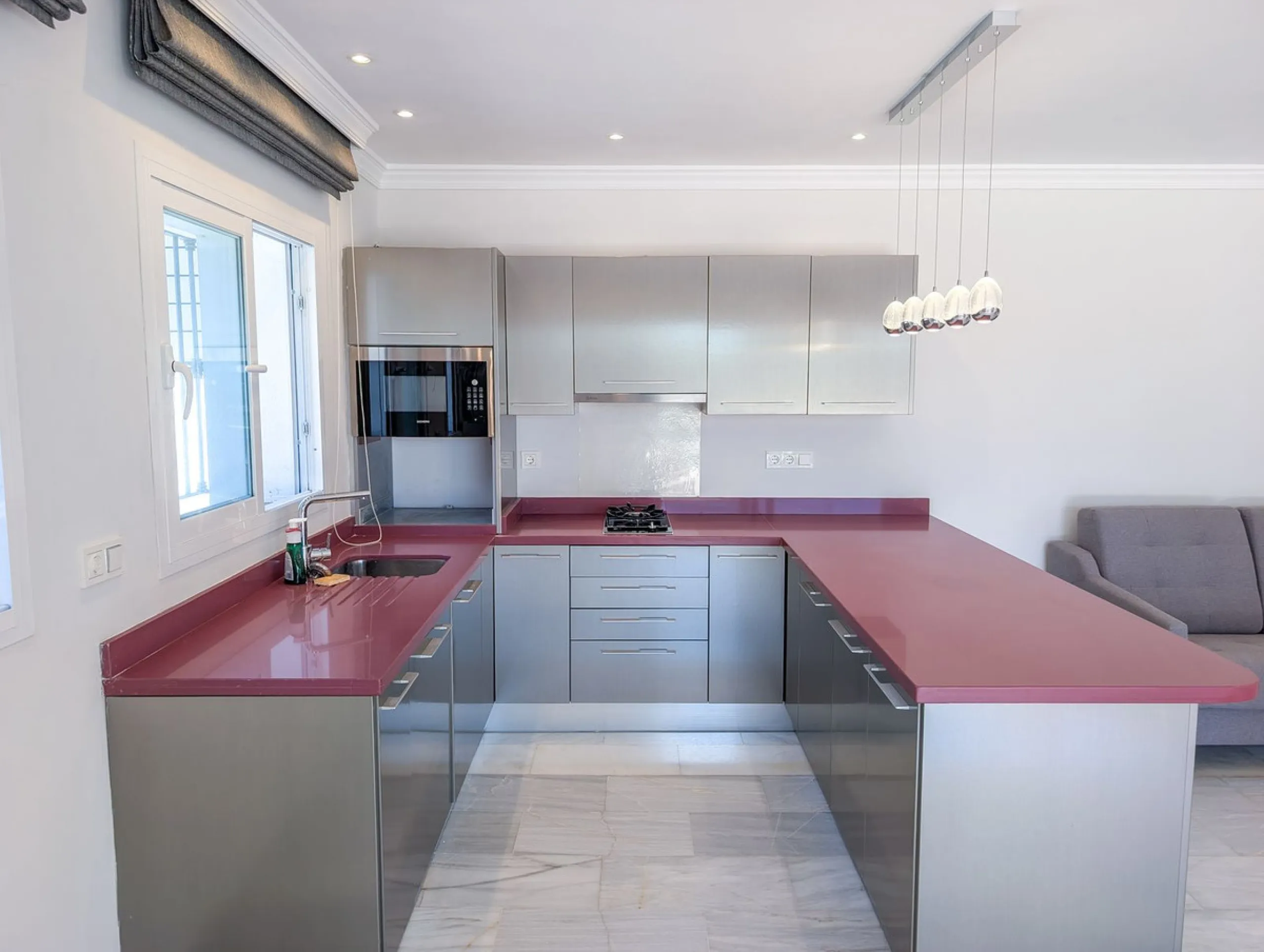 Frontline Golf Villa for Sale in Nueva Andalucía – Los Naranjos