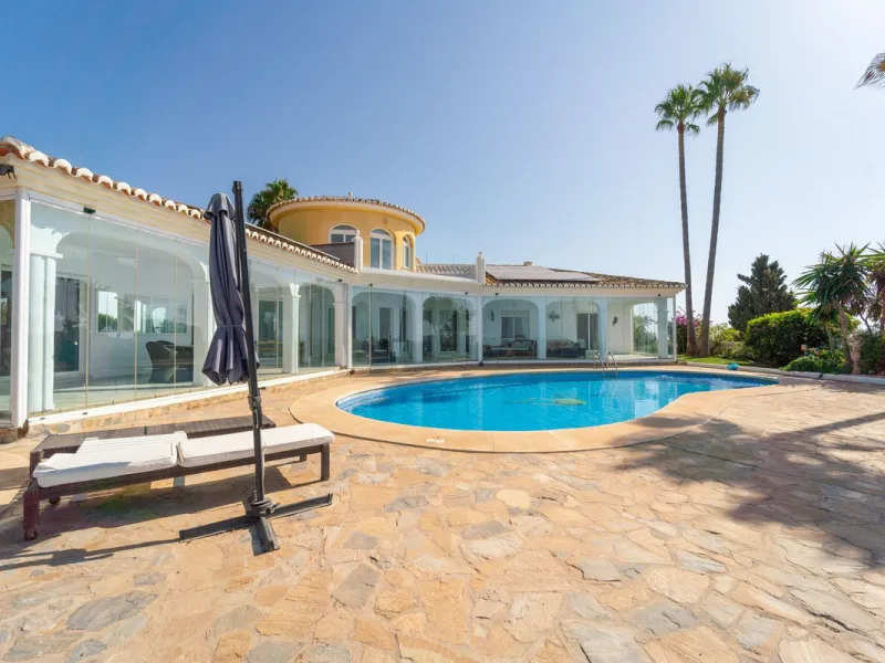 Beautiful South-Facing Five-Bedroom Villa in El Chaparral, Mijas Costa.