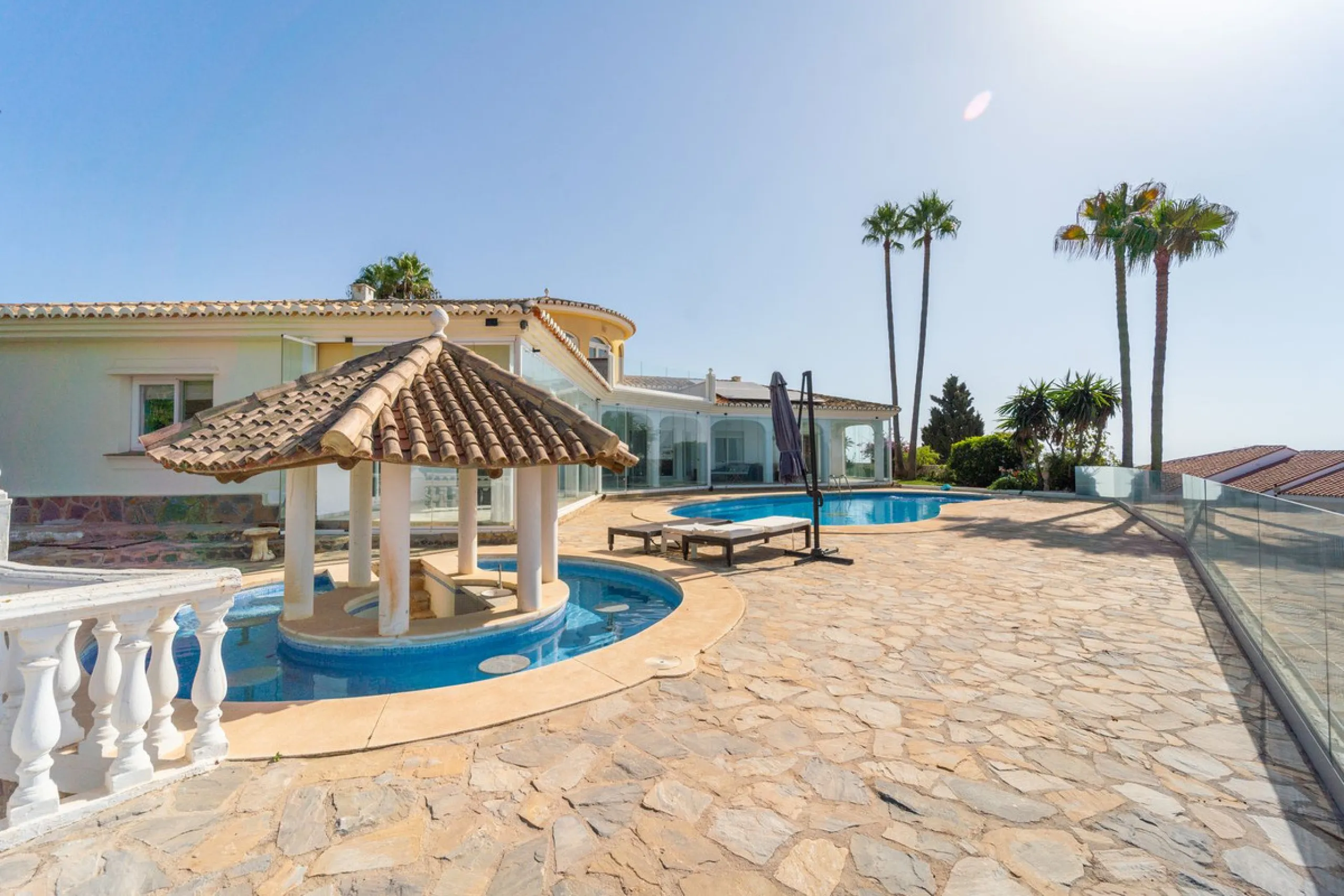 Beautiful South-Facing Five-Bedroom Villa in El Chaparral, Mijas Costa.