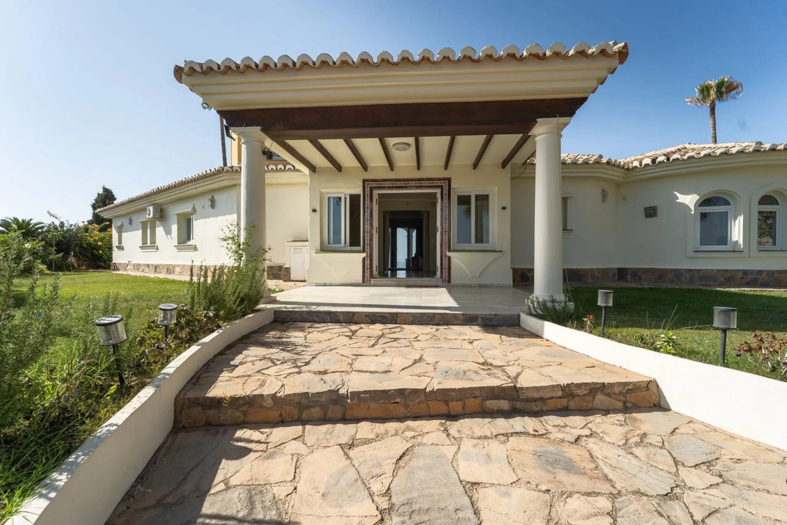 Beautiful South-Facing Five-Bedroom Villa in El Chaparral, Mijas Costa.