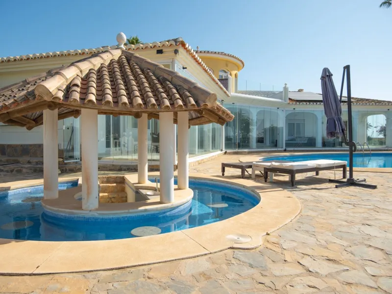 Beautiful South-Facing Five-Bedroom Villa in El Chaparral, Mijas Costa.