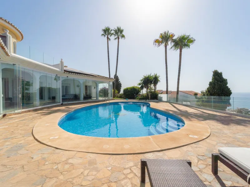 Beautiful South-Facing Five-Bedroom Villa in El Chaparral, Mijas Costa.