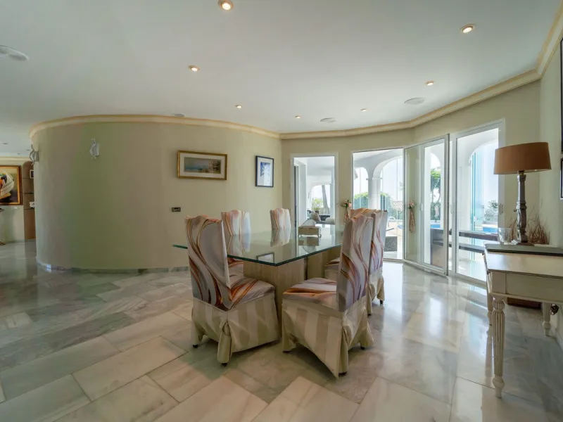 Beautiful South-Facing Five-Bedroom Villa in El Chaparral, Mijas Costa.