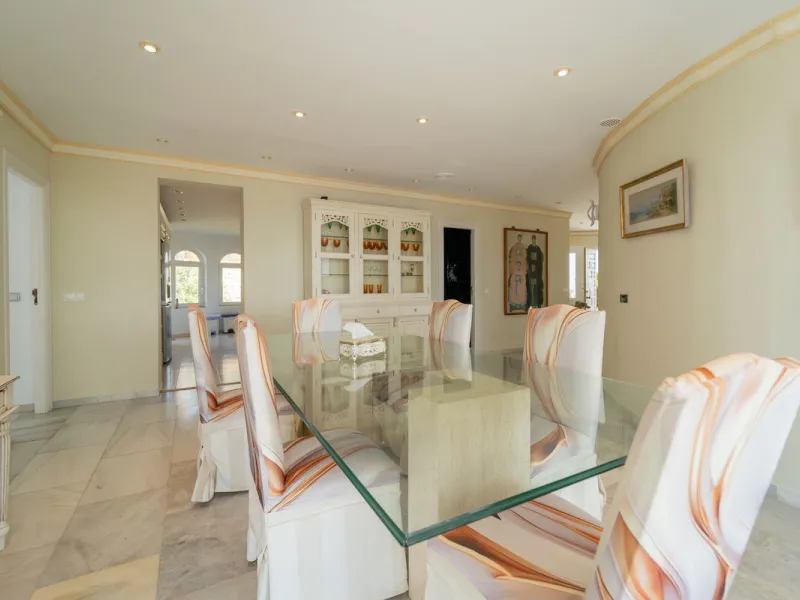 Beautiful South-Facing Five-Bedroom Villa in El Chaparral, Mijas Costa.
