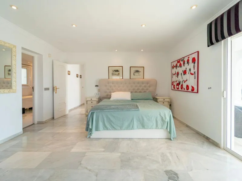 Beautiful South-Facing Five-Bedroom Villa in El Chaparral, Mijas Costa.