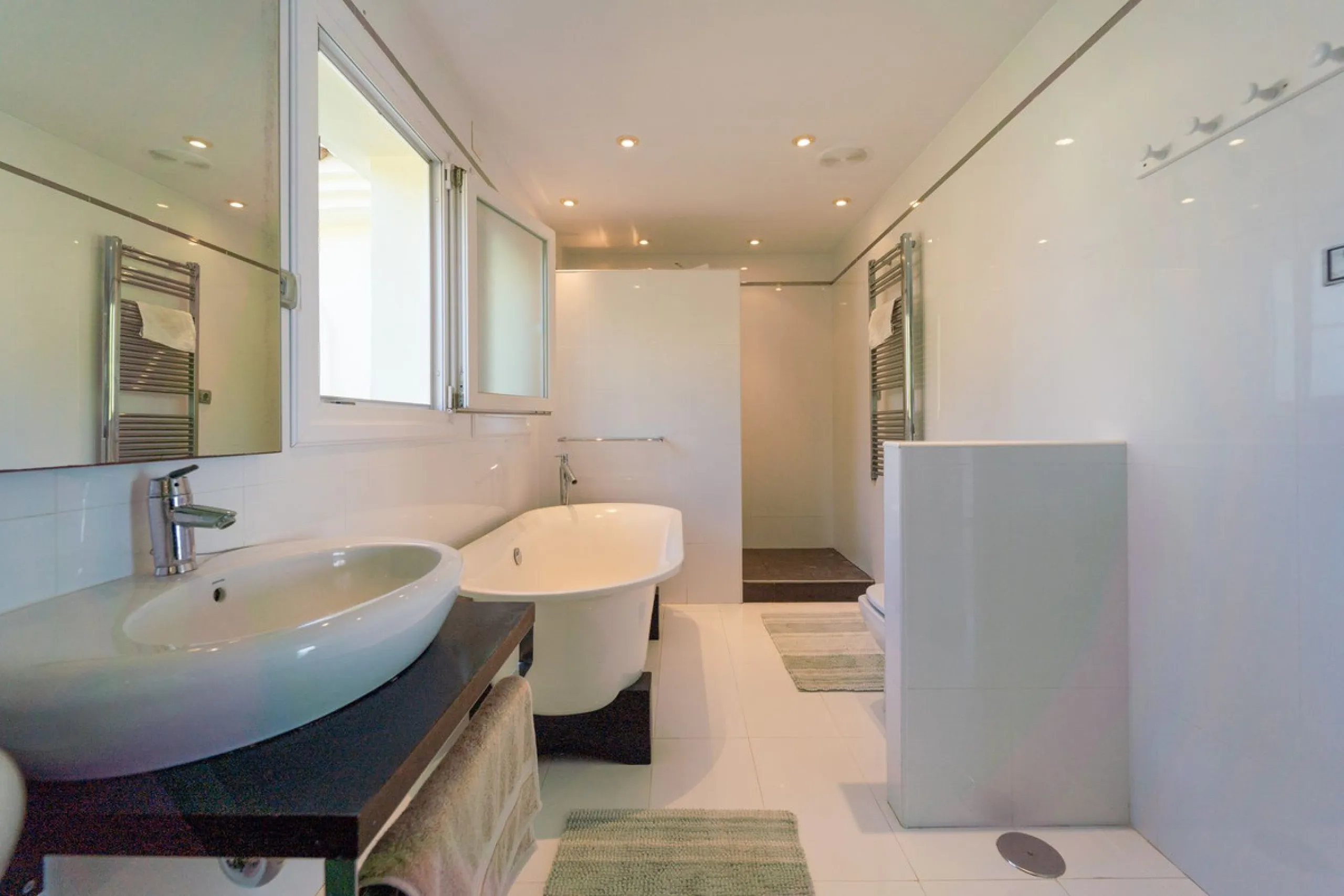 Beautiful South-Facing Five-Bedroom Villa in El Chaparral, Mijas Costa.