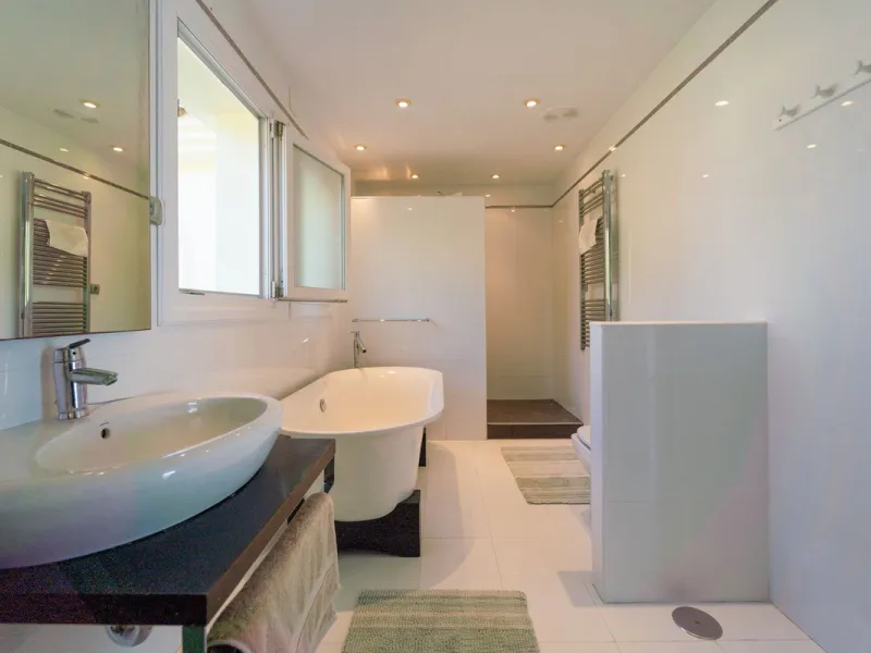 Beautiful South-Facing Five-Bedroom Villa in El Chaparral, Mijas Costa.