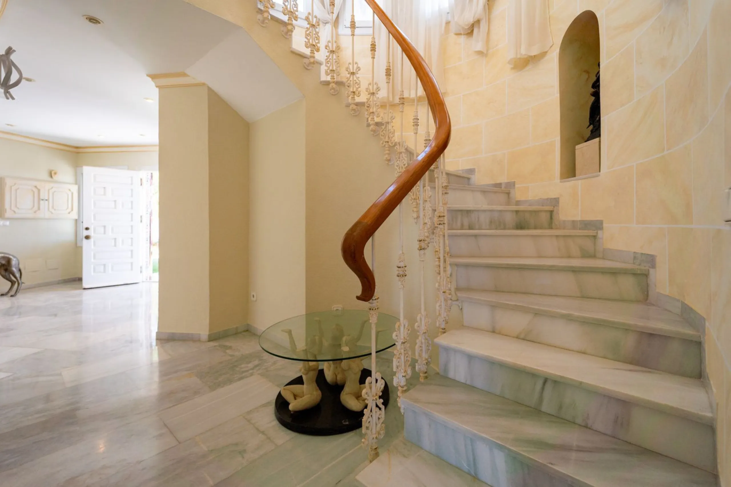 Beautiful South-Facing Five-Bedroom Villa in El Chaparral, Mijas Costa.