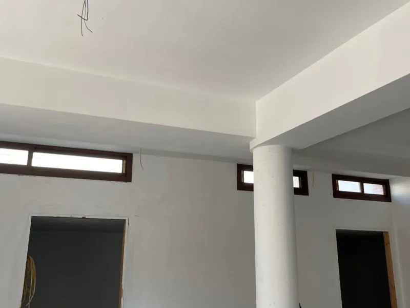 House - Detached Villa в продаже в Marbella, Málaga. В доме 4 спален и 3 ванных комнат. Площадь дома 400 м²
